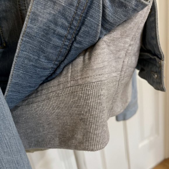 Sun + Stone Light Faded Blue Denim Jean Jacket Mens Acid Wash Trucker Streetwear - Picture 10 of 14